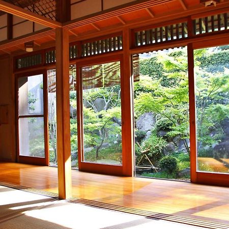 לינה וארוחת בוקר Yamanouchi  藤花楼 Kamakura מראה חיצוני תמונה