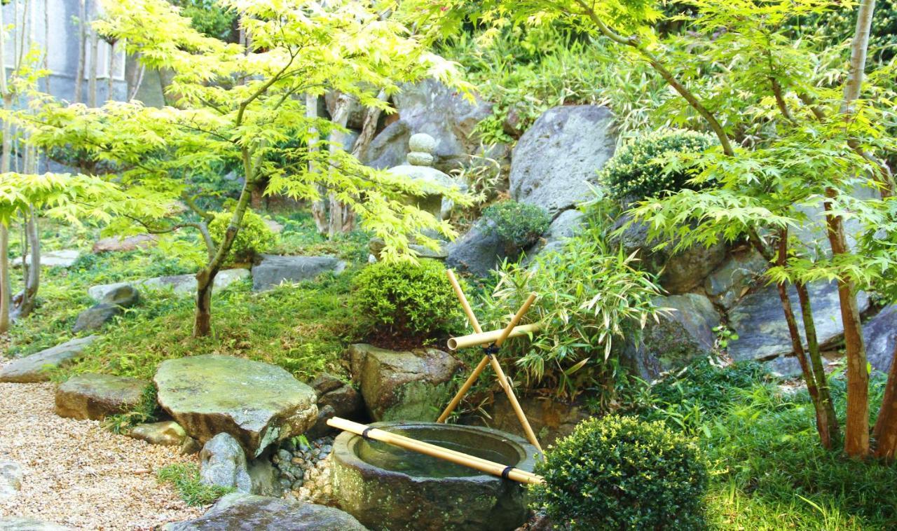 לינה וארוחת בוקר Yamanouchi  藤花楼 Kamakura מראה חיצוני תמונה