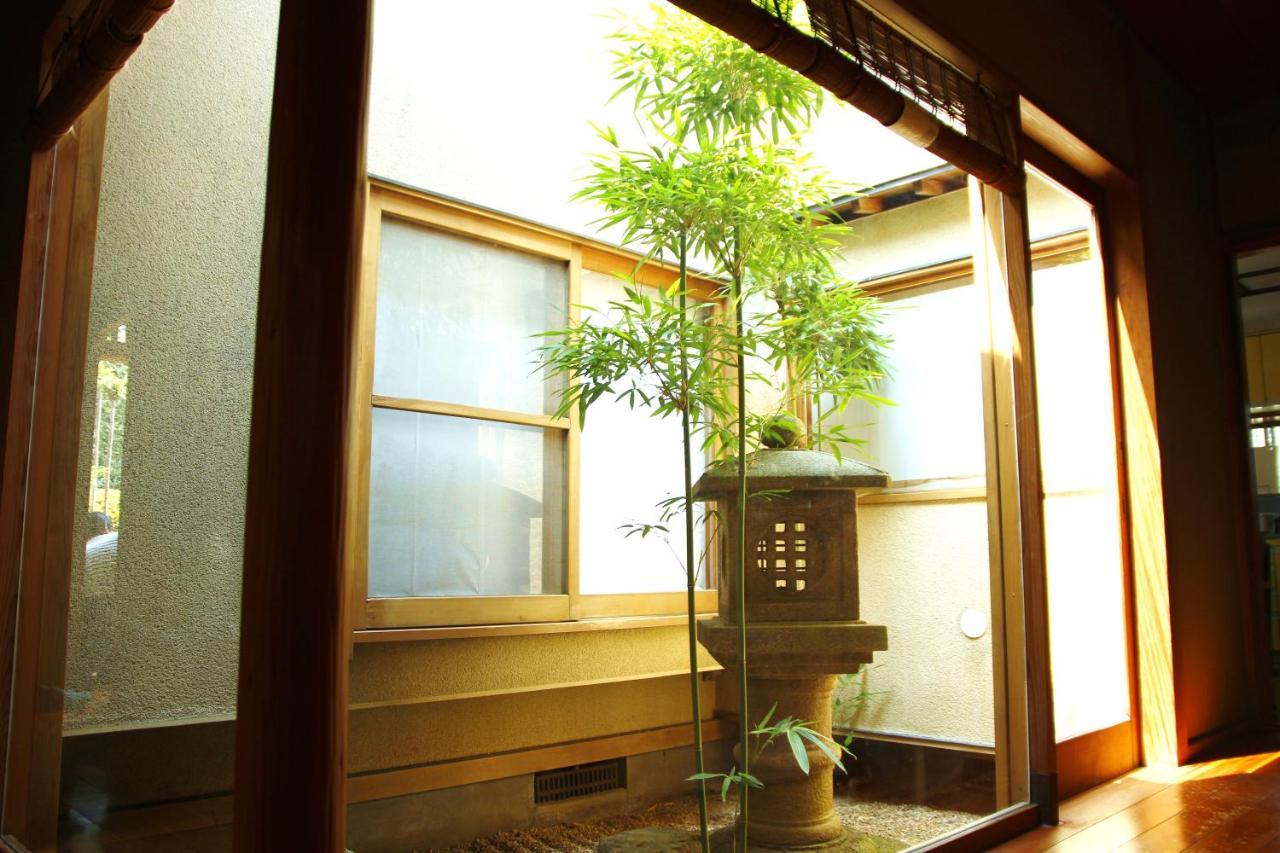 לינה וארוחת בוקר Yamanouchi  藤花楼 Kamakura מראה חיצוני תמונה